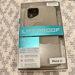 LifeProof Fre case - iPhone 11